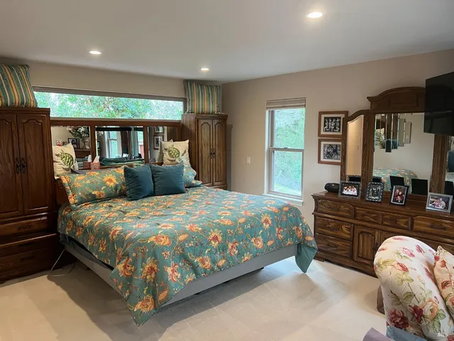 $5,999,998 | 1748 Laguna Road, Santa Rosa, CA 95401