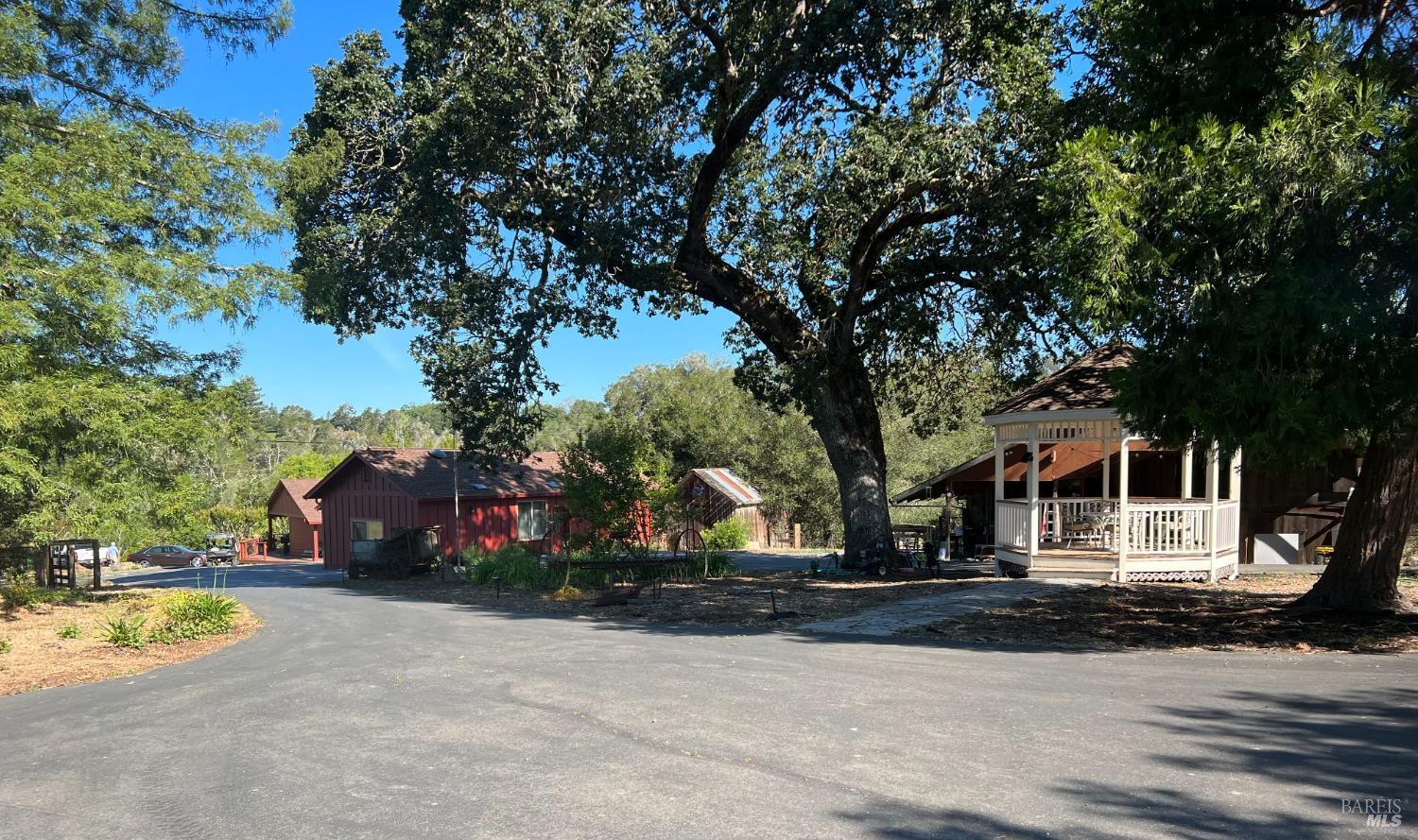 1748 Laguna Road Santa Rosa, CA 95401 - Photo 29 of 81