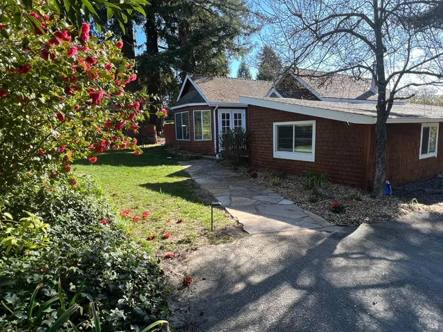 $5,999,998 | 1748 Laguna Road, Santa Rosa, CA 95401