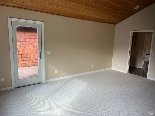 $5,999,998 | 1748 Laguna Road, Santa Rosa, CA 95401