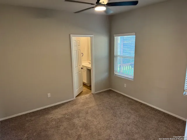 $1,675 | 3439 RedBud Grove, San Antonio, TX 78264