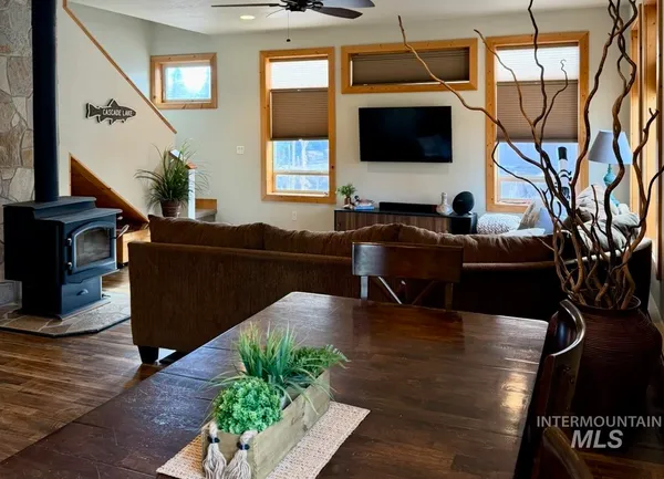 $789,900 | 241 Bald Eagle Lane, Donnelly, ID 83615