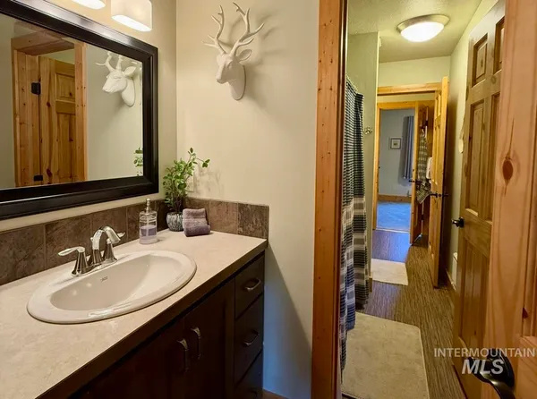 $789,900 | 241 Bald Eagle Lane, Donnelly, ID 83615