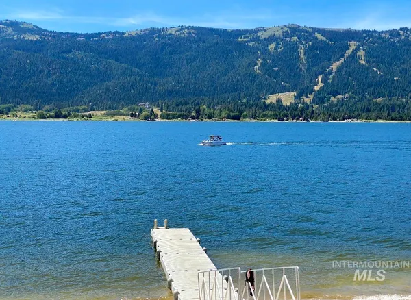 $789,900 | 241 Bald Eagle Lane, Donnelly, ID 83615