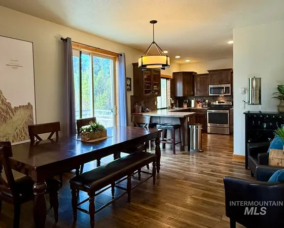 $789,900 | 241 Bald Eagle Lane, Donnelly, ID 83615