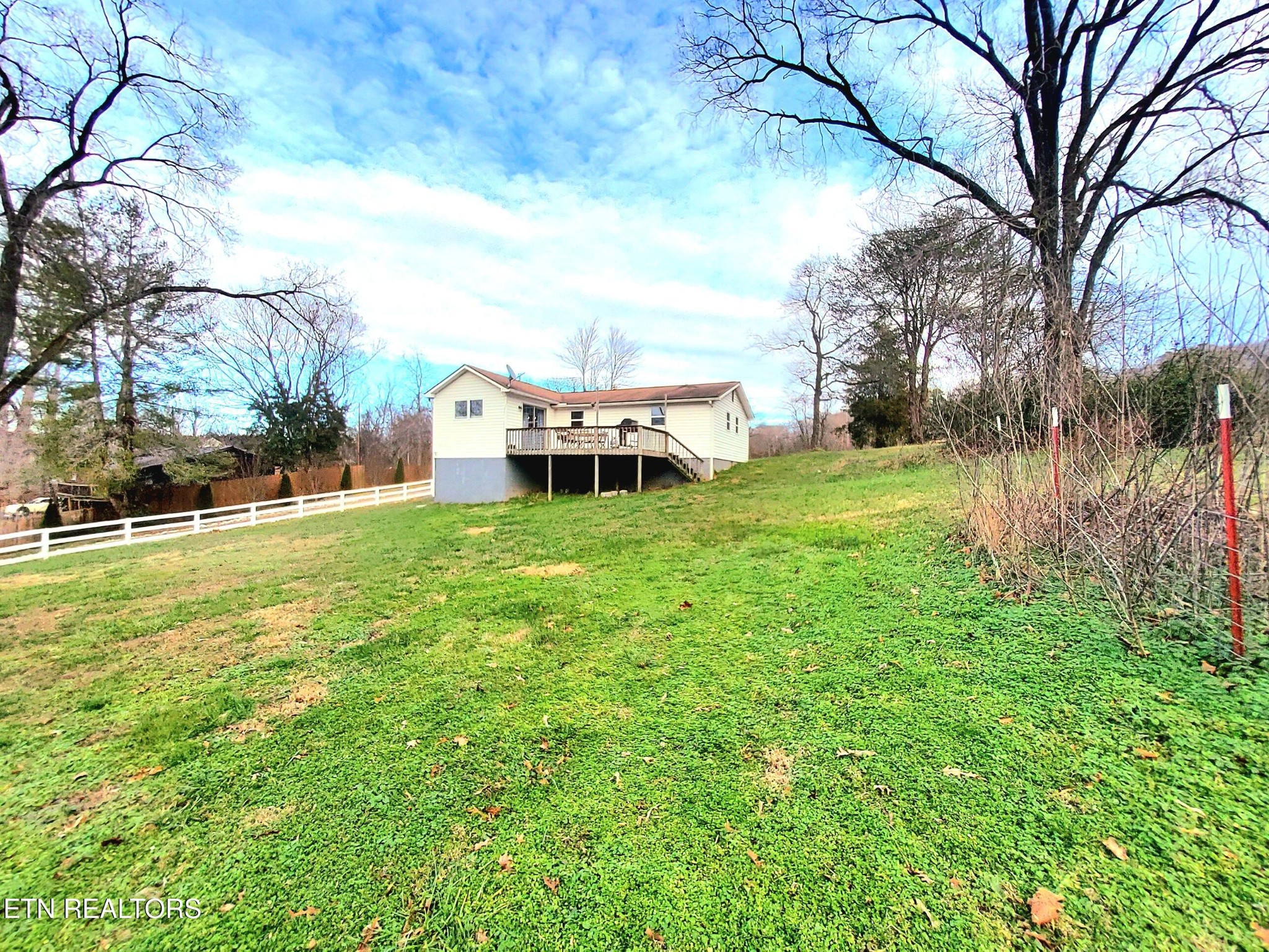 1471 Harold Patterson Road Dandridge, TN 37725 - Photo 9 of 31 Gallery Image 9