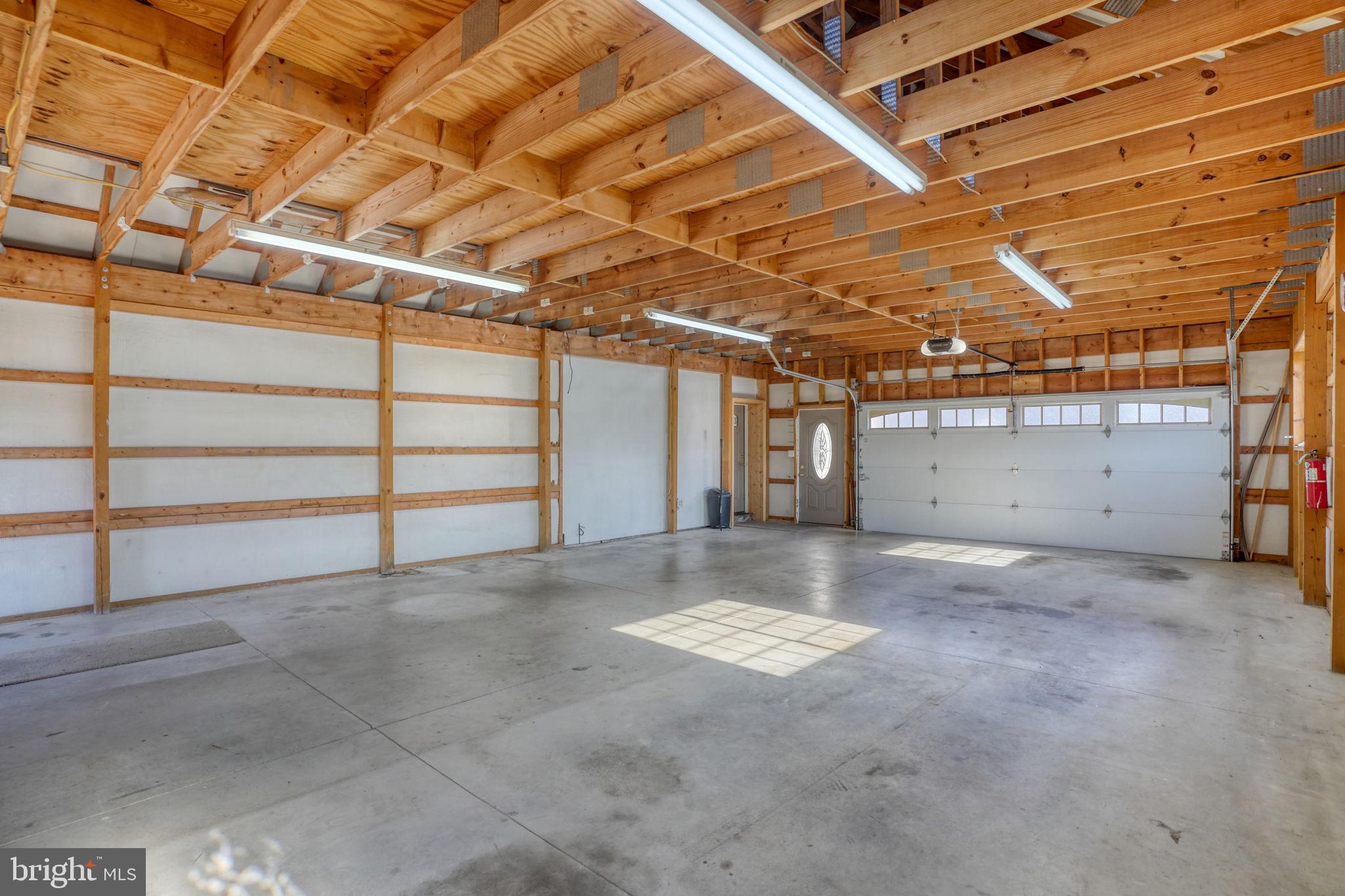2158 South State Street Dover, DE 19901 - Photo 10 of 51 a view of a garage