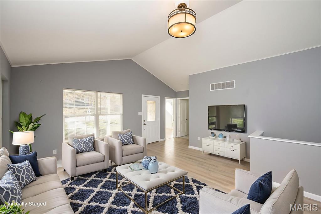 5783 Steutermann Road Washington, MO 63090 - Photo 4 of 48