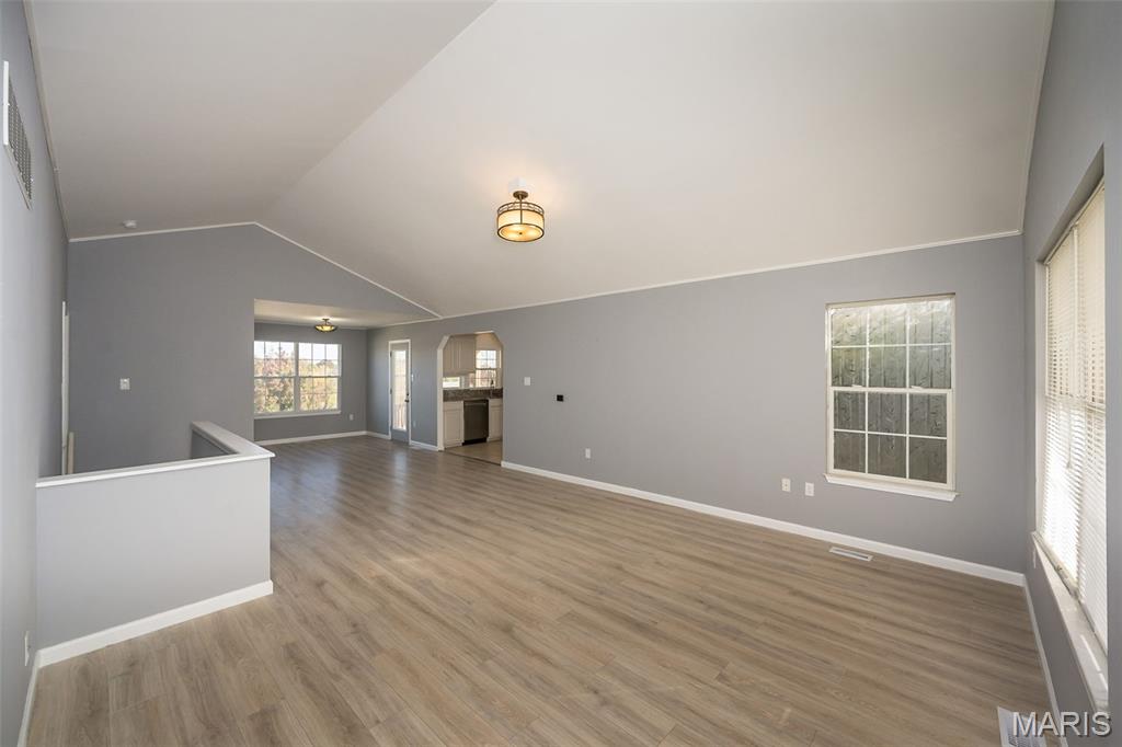 5783 Steutermann Road Washington, MO 63090 - Photo 7 of 48