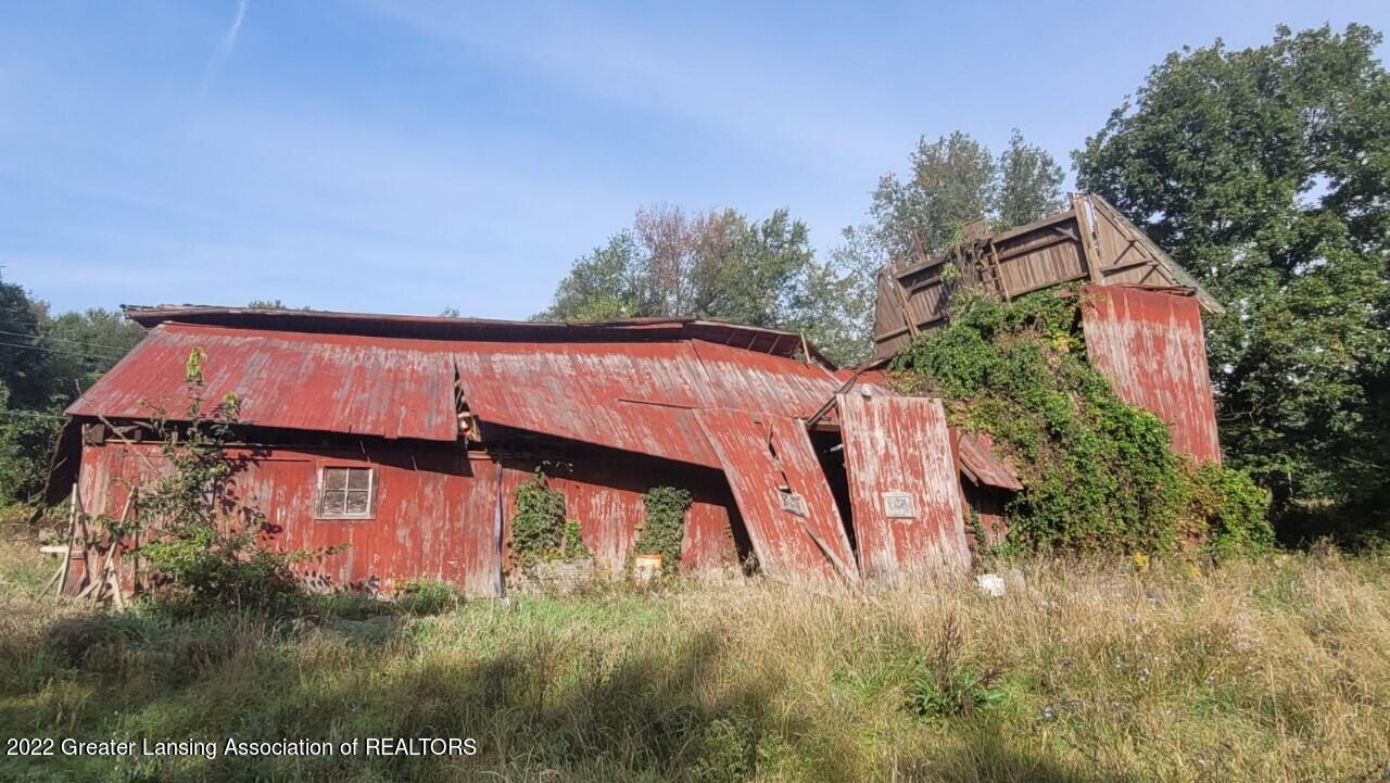 2705 30 Mile Road Albion, MI 49224 - Photo 10 of 15 013
