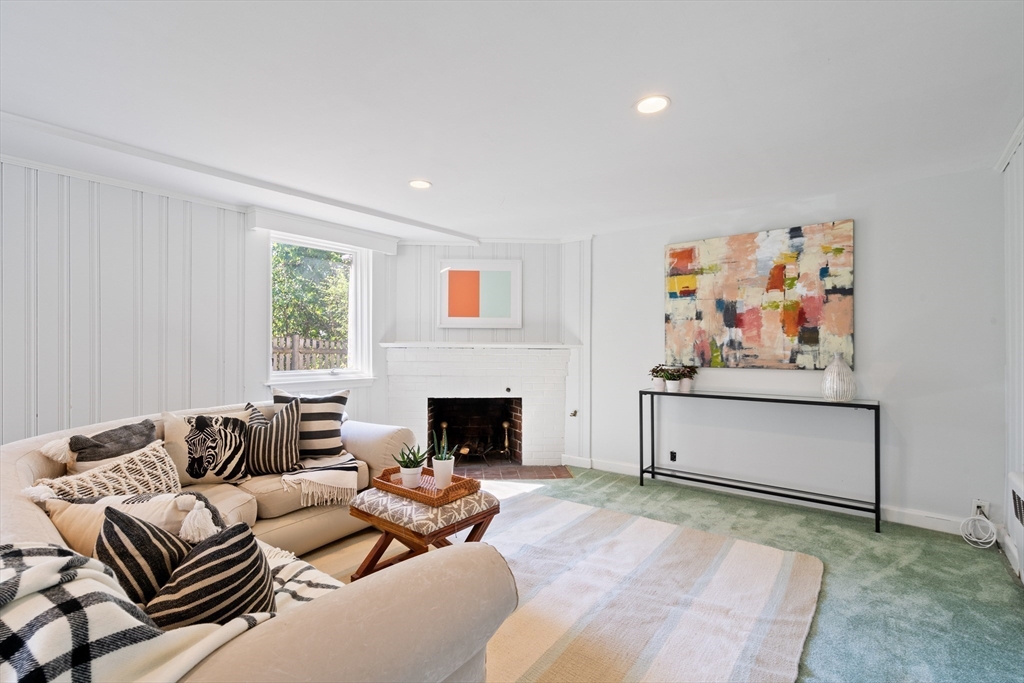 154 Lincoln Road Medford, MA 02155 - Photo 18 of 27 Gallery Image 18