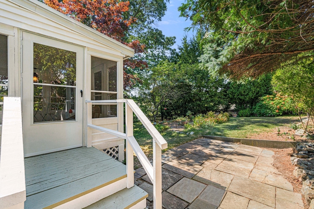 154 Lincoln Road Medford, MA 02155 - Photo 25 of 27 Gallery Image 25