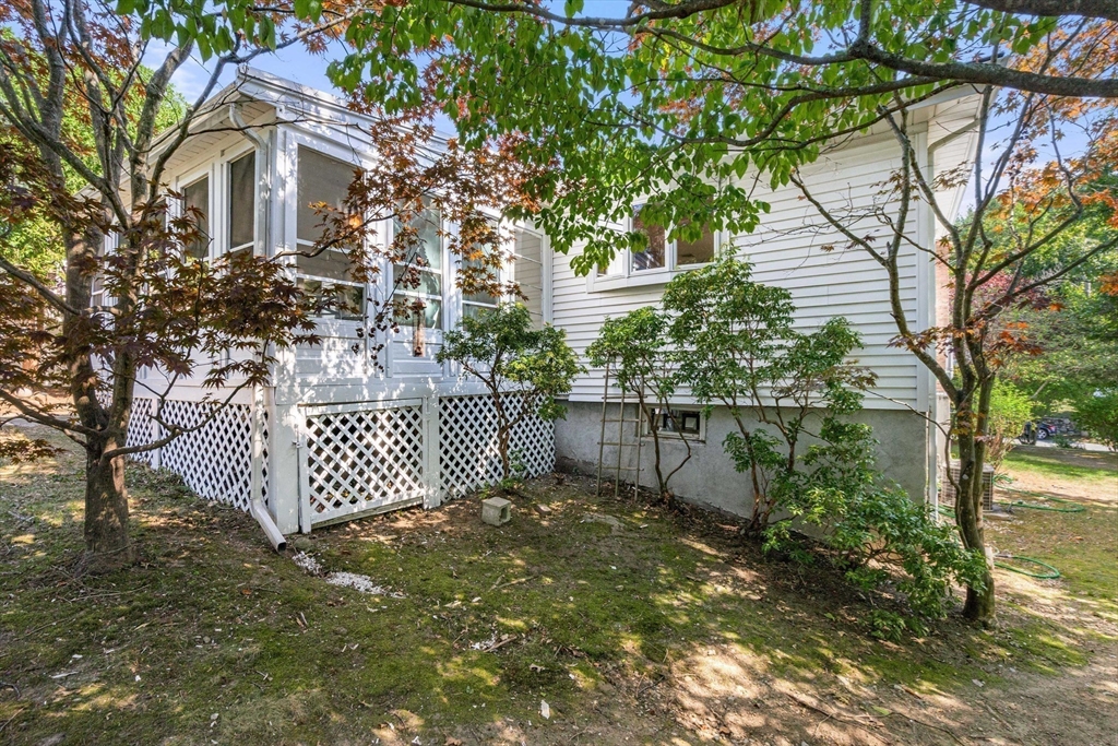 154 Lincoln Road Medford, MA 02155 - Photo 26 of 27 Gallery Image 26