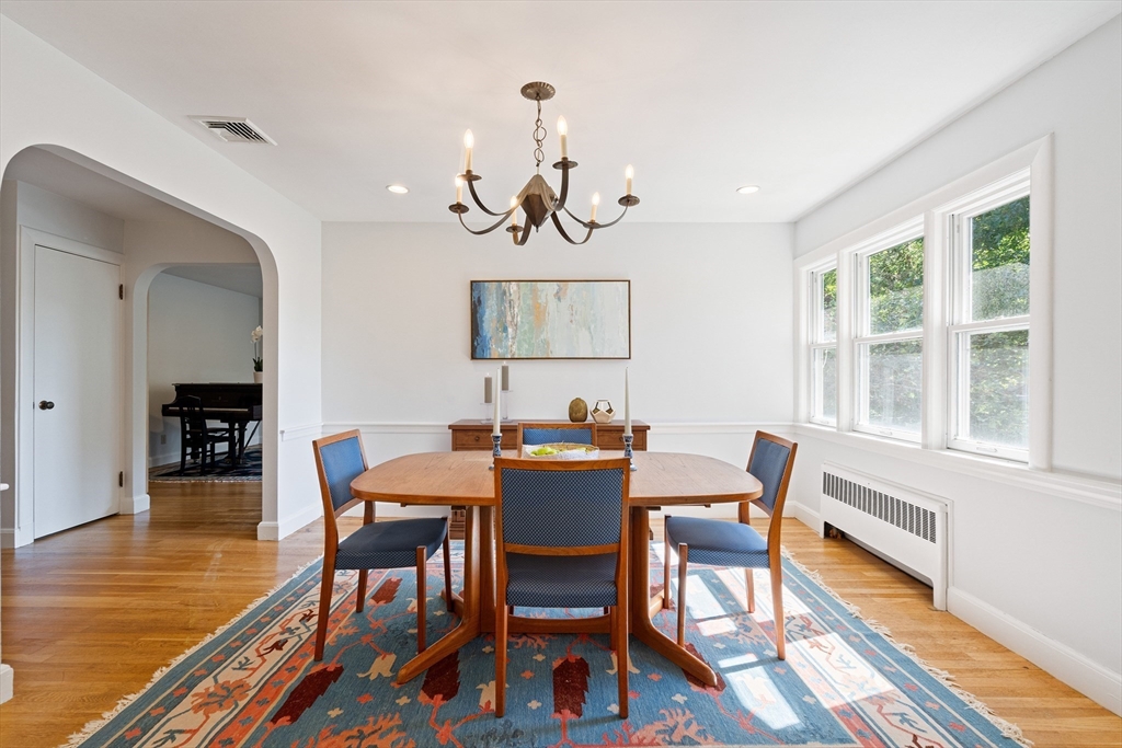 154 Lincoln Road Medford, MA 02155 - Photo 8 of 27 Gallery Image 8