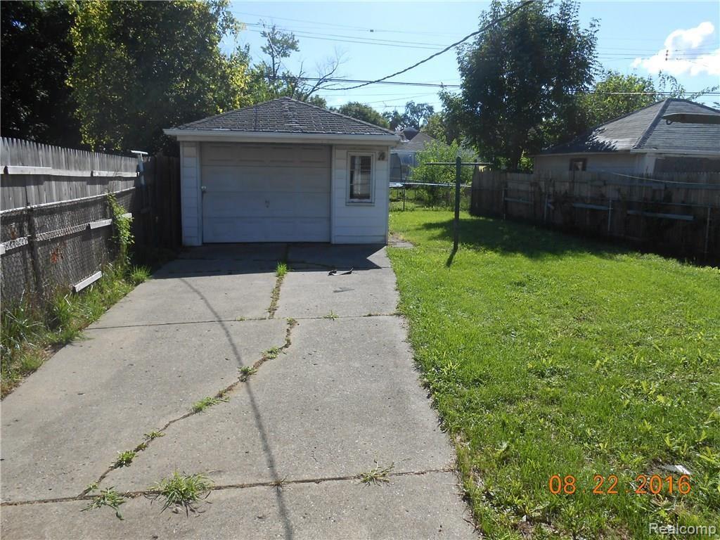 6760 Rutland Street Detroit, MI 48228 - Photo 3 of 15 DSCN9466.JPG