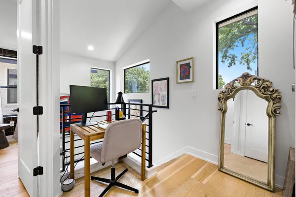 $464,900 | 408 West Odell Street, Unit 2, Austin, TX 78752