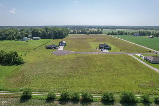 $55,000 | 10409 Emerald Court North, Seymour, IN 47274