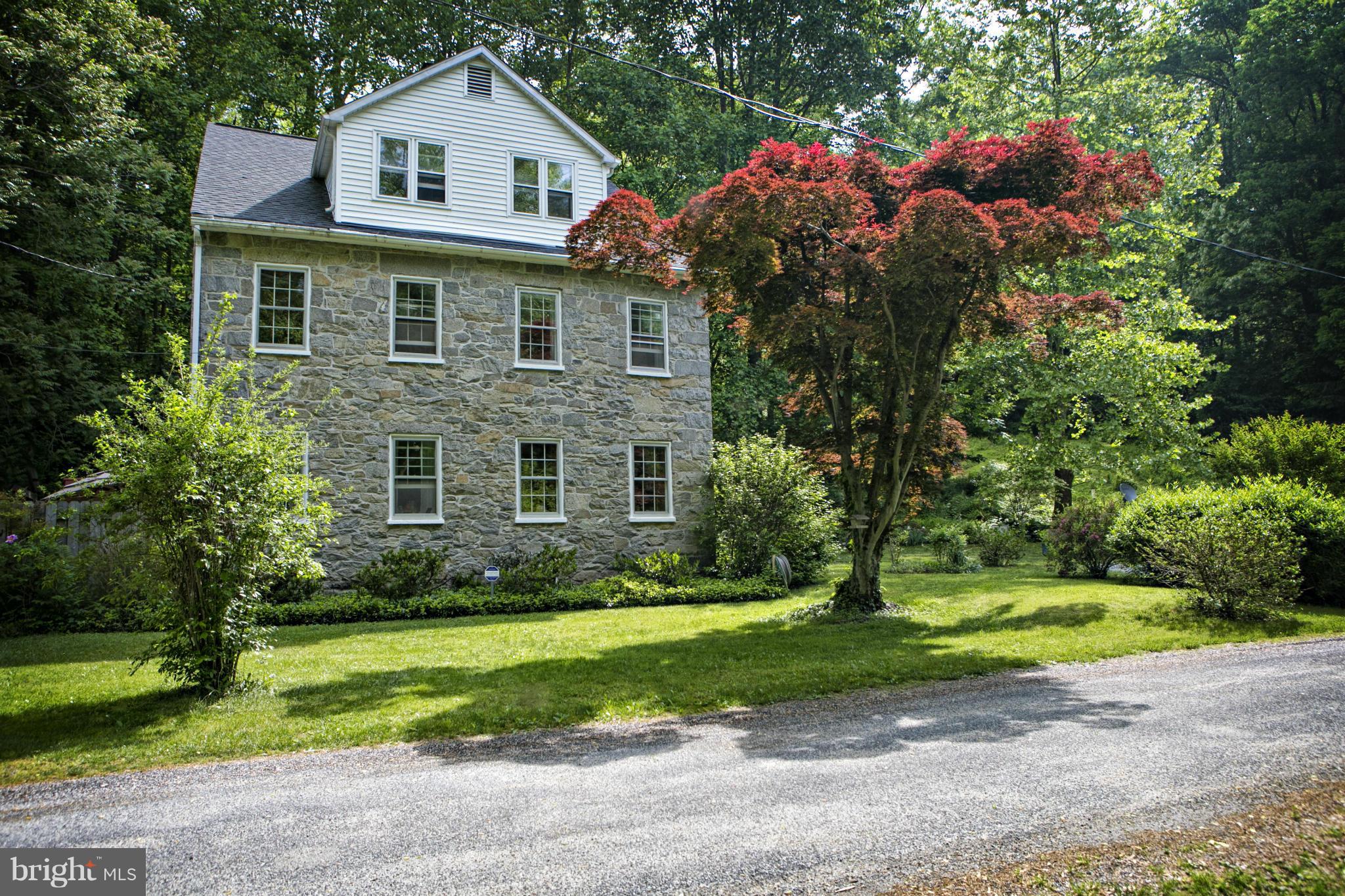 Exterior (Front)
