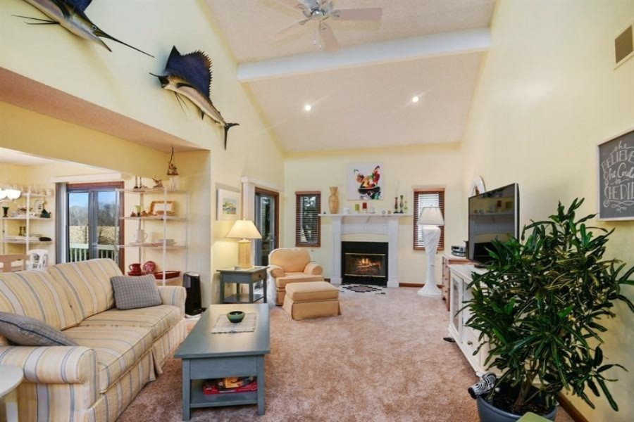 4028 Ravina Terrace St. Joseph, MI 49085 - Photo 2 of 18 02_4028RavinaTer_1_LivingRoom_LowRes