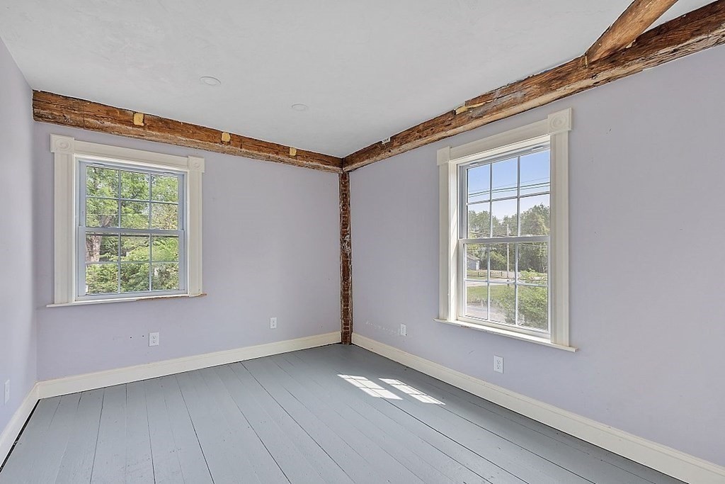 230 7 Bridge Road Lancaster, MA 01523 - Photo 30 of 33 an empty room with windows