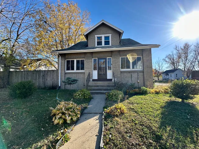 $98,000 | 904 9th Street, LaSalle, IL 61301