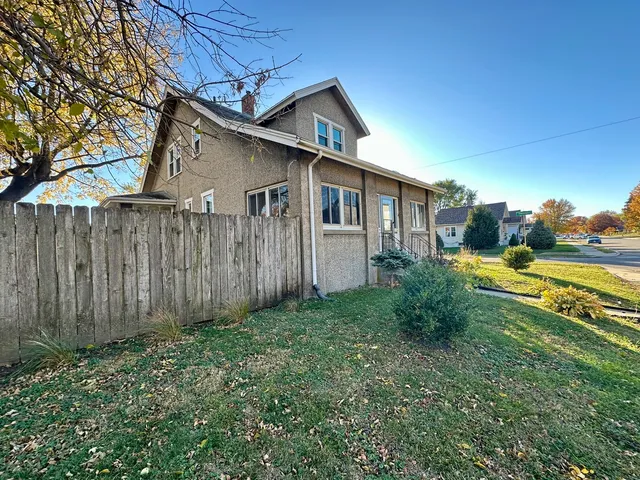 $98,000 | 904 9th Street, LaSalle, IL 61301