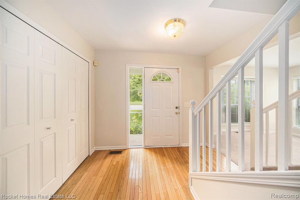 2851 Aspen Ridge Drive Ann Arbor, MI 48103 - Photo 3 of 29