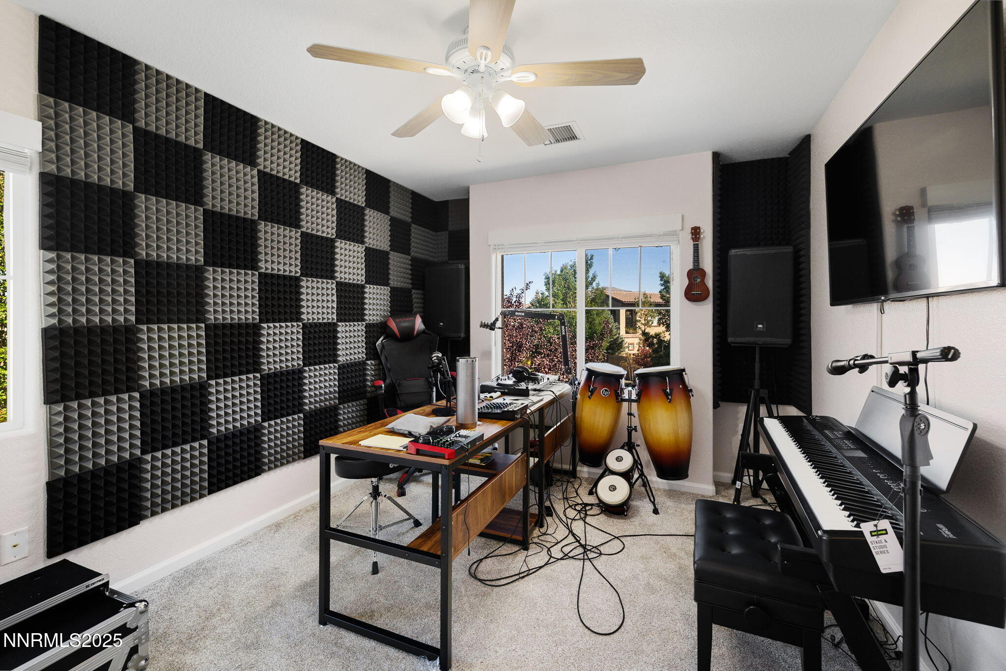 1876 Braemore Drive Reno, NV 89521 - Photo 29 of 34 a view of a room with gym equipment