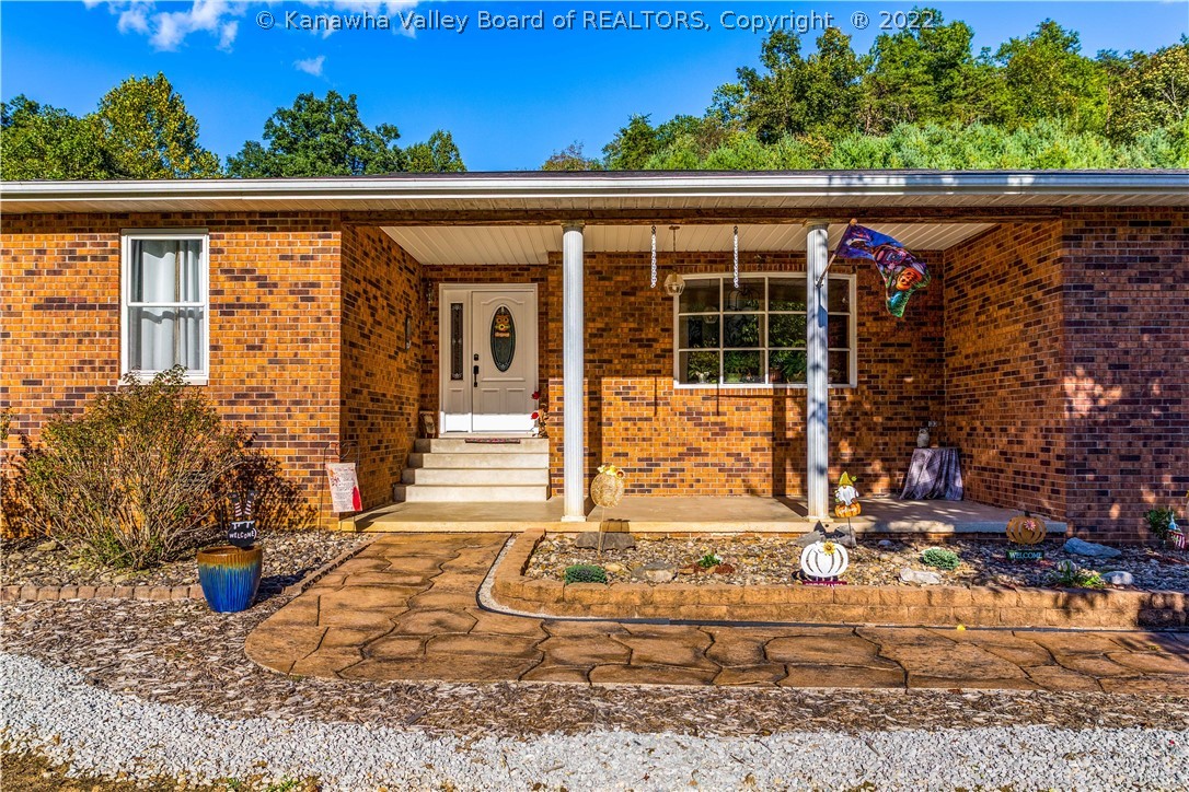 3532 McComas Branch Road Milton, WV 25541 - Photo 16 of 42 Gallery Image 16