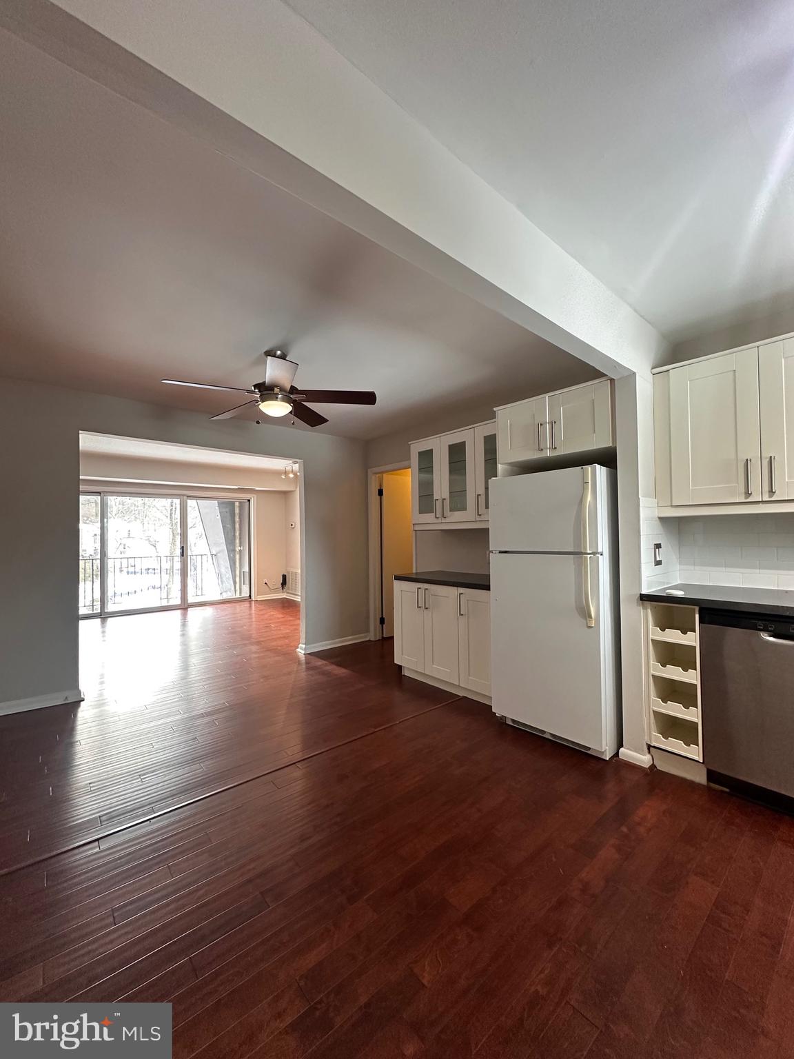11625 Vantage Hill Road, Unit 22B Reston, VA 20190 - Photo 9 of 18