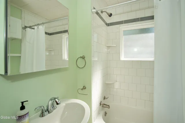 $199,900 | 66 Maple Street, Hudson Falls, NY 12839