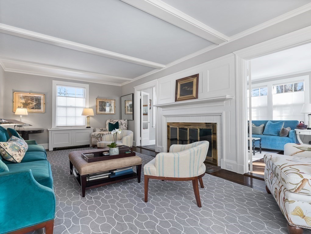 131 Grove Street Wellesley, MA 02482 - Photo 12 of 33 Gallery Image 12