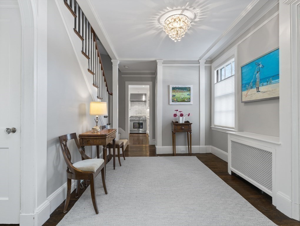 131 Grove Street Wellesley, MA 02482 - Photo 4 of 33 Gallery Image 4