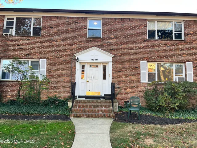 $3,000 | 142 South Street, Unit 10A, Red Bank, NJ 07701