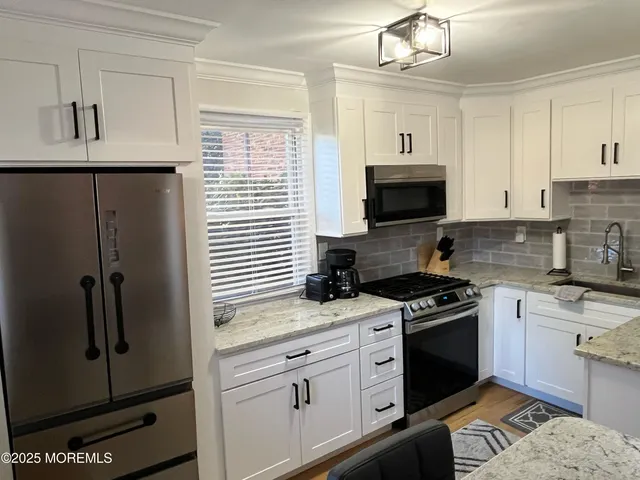 $3,000 | 142 South Street, Unit 10A, Red Bank, NJ 07701