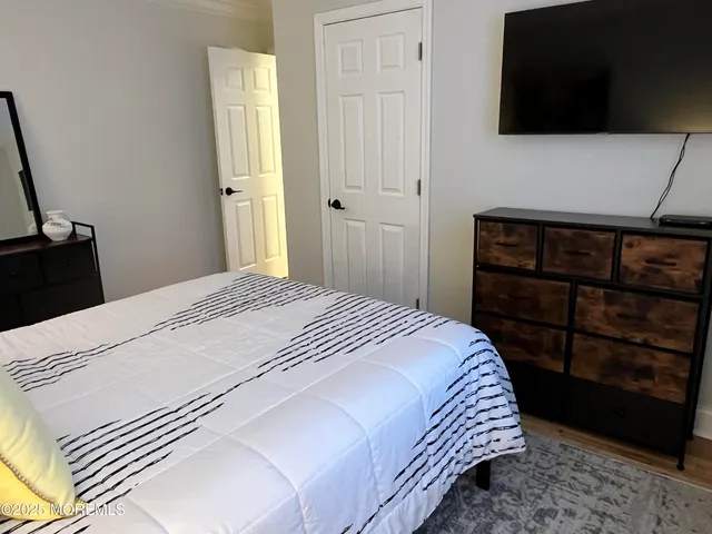 $3,000 | 142 South Street, Unit 10A, Red Bank, NJ 07701