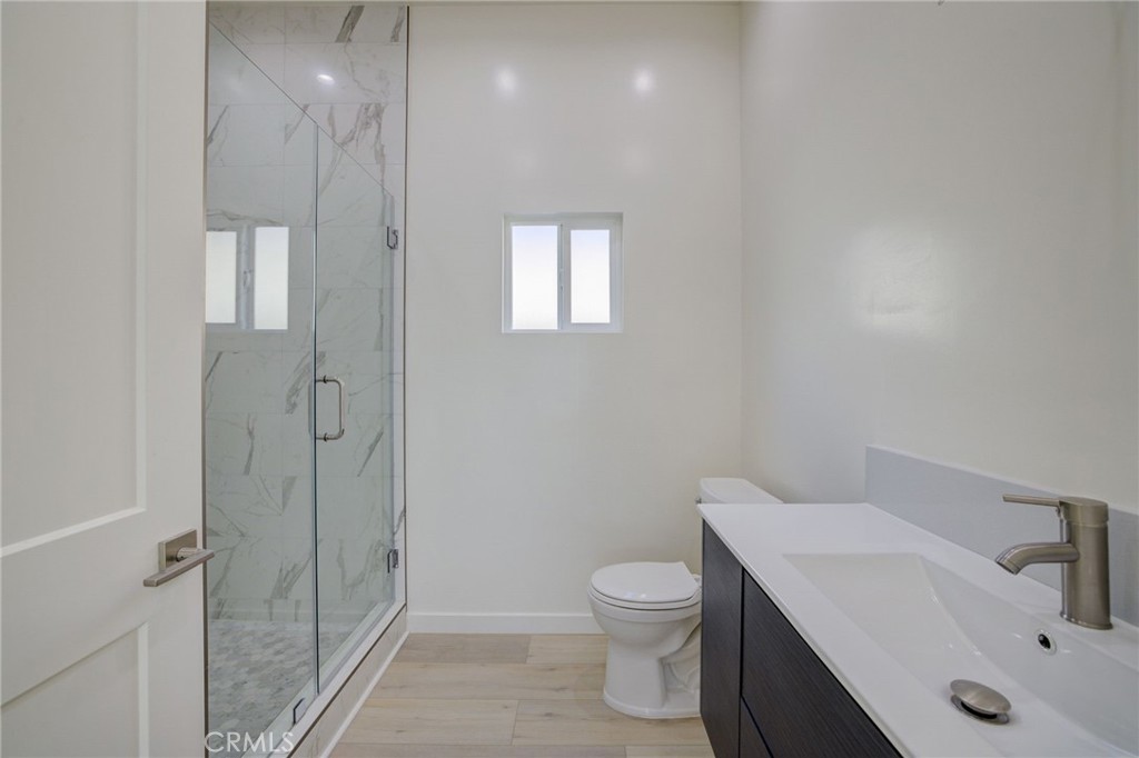 10922 Garden Grove Avenue Porter Ranch, CA 91326 - Photo 12 of 15