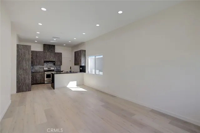 $3,300 | 10922 Garden Grove Avenue, Porter Ranch, CA 91326