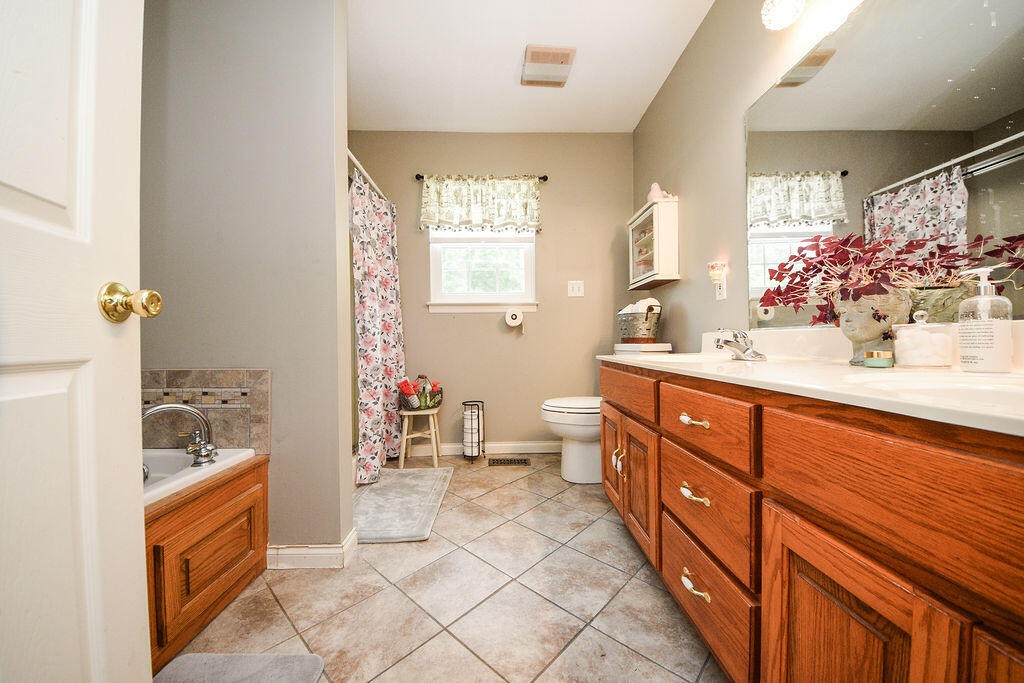 102 Golden Maple Trail Northwest Charleston, TN 37310 - Photo 20 of 32 Gallery Image 20