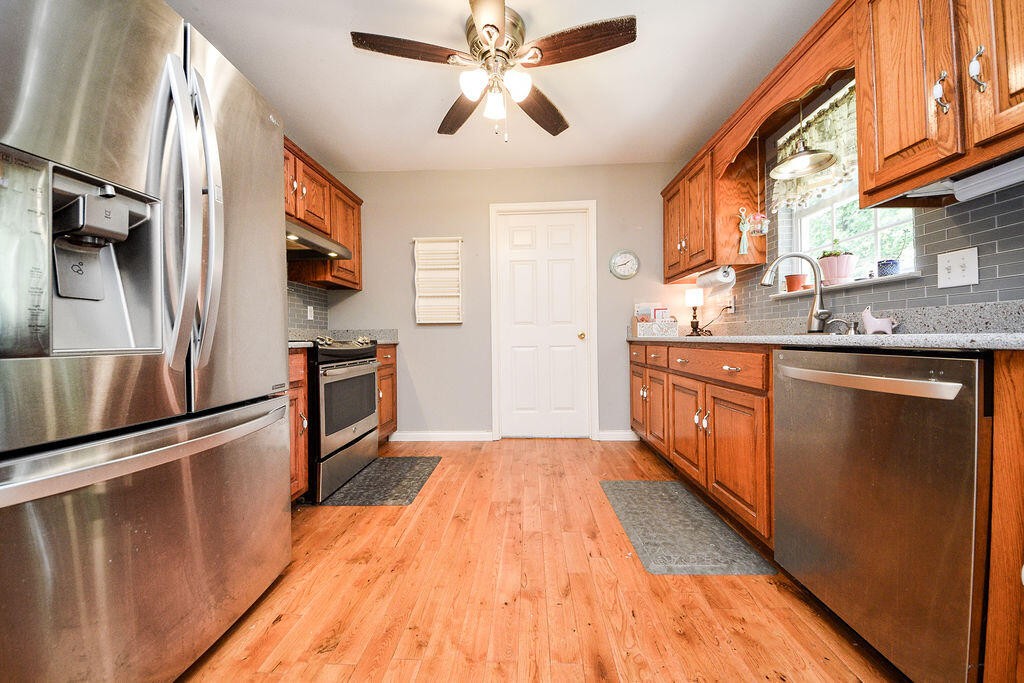 102 Golden Maple Trail Northwest Charleston, TN 37310 - Photo 7 of 32 Gallery Image 7