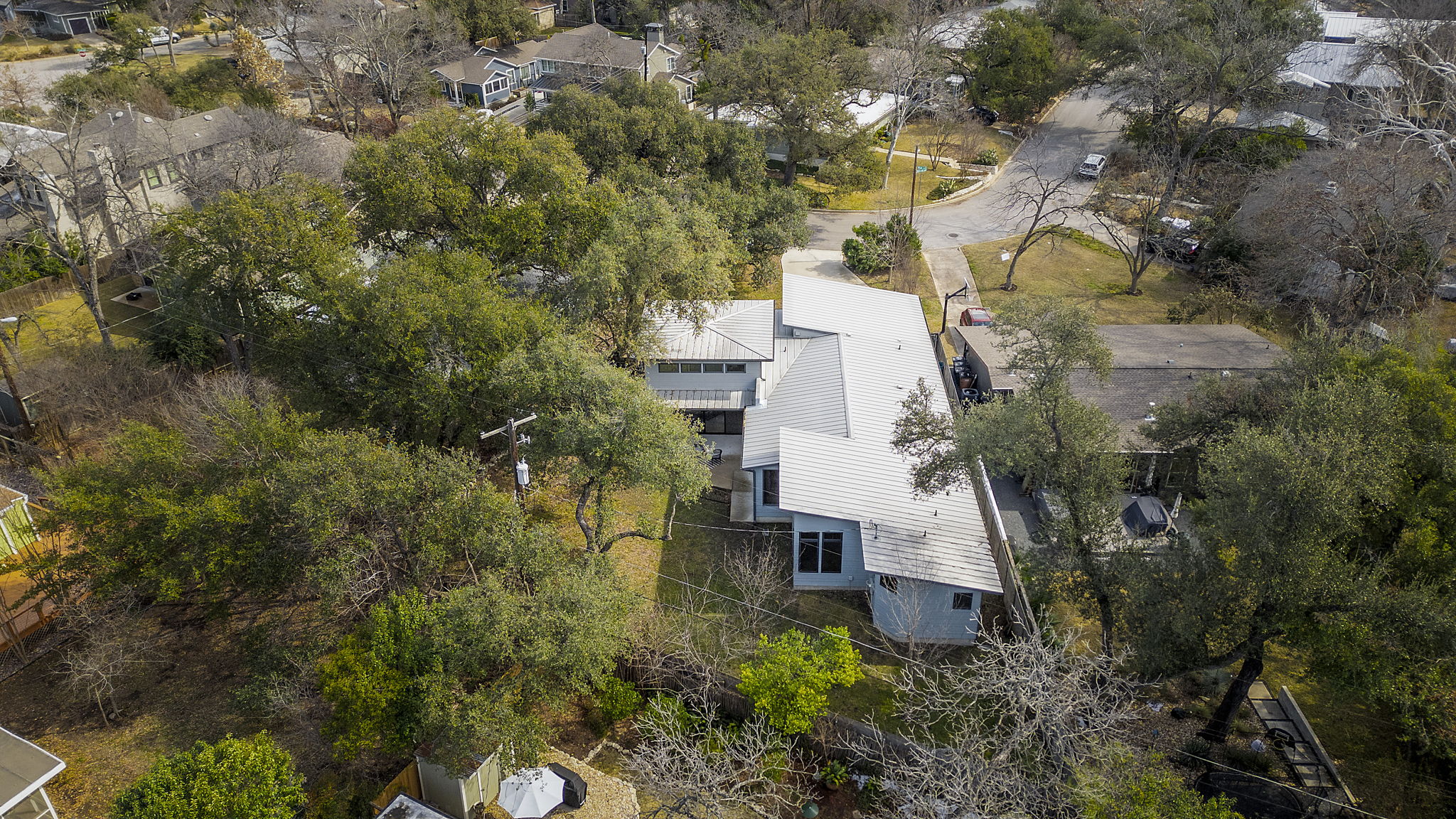 4602 Rue Street Austin, TX 78731 - Photo 36 of 39 an aerial view of a house with a yard
