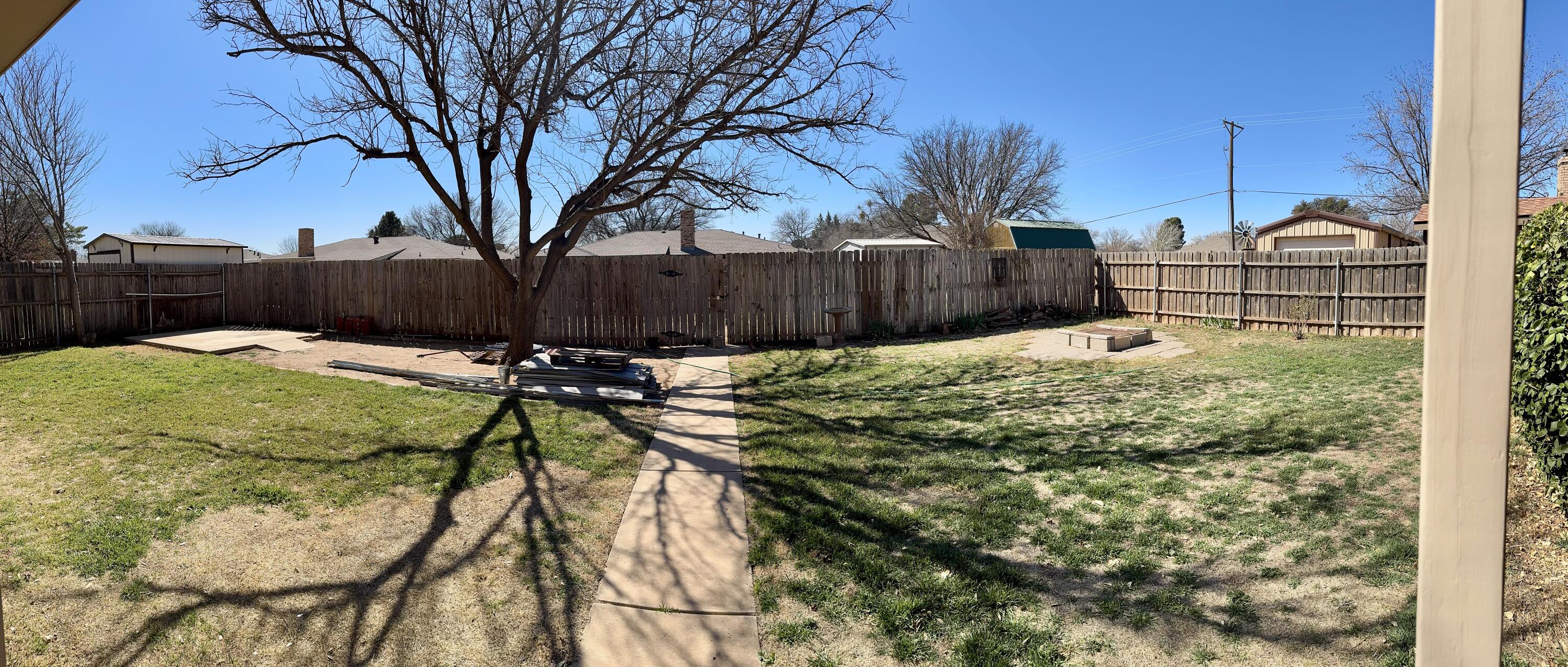 5421 94th Street Lubbock, TX 79424 - Photo 19 of 22 a view of a backyard