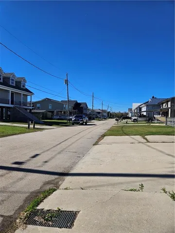 $60,000 | 4906 Deborah Ann Drive, Barataria, LA 70036