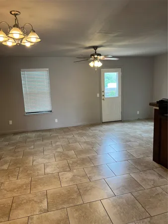 $1,625 | 1036 Drover's Cove, Georgetown, TX 78626
