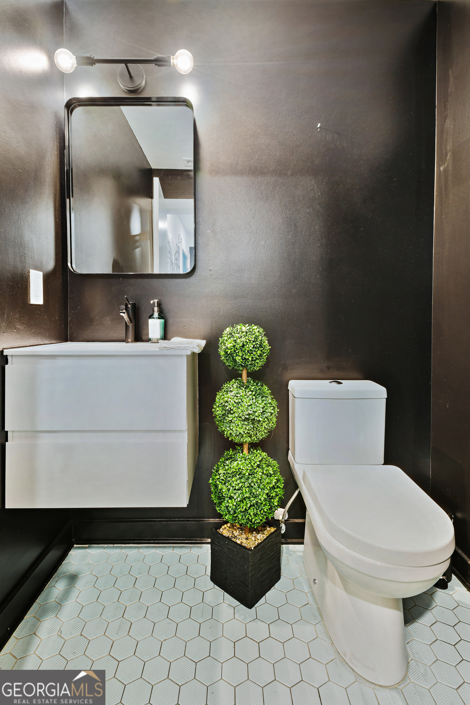 208 12th Street Northeast, Unit 304 Atlanta, GA 30309 - Photo 34 of 34