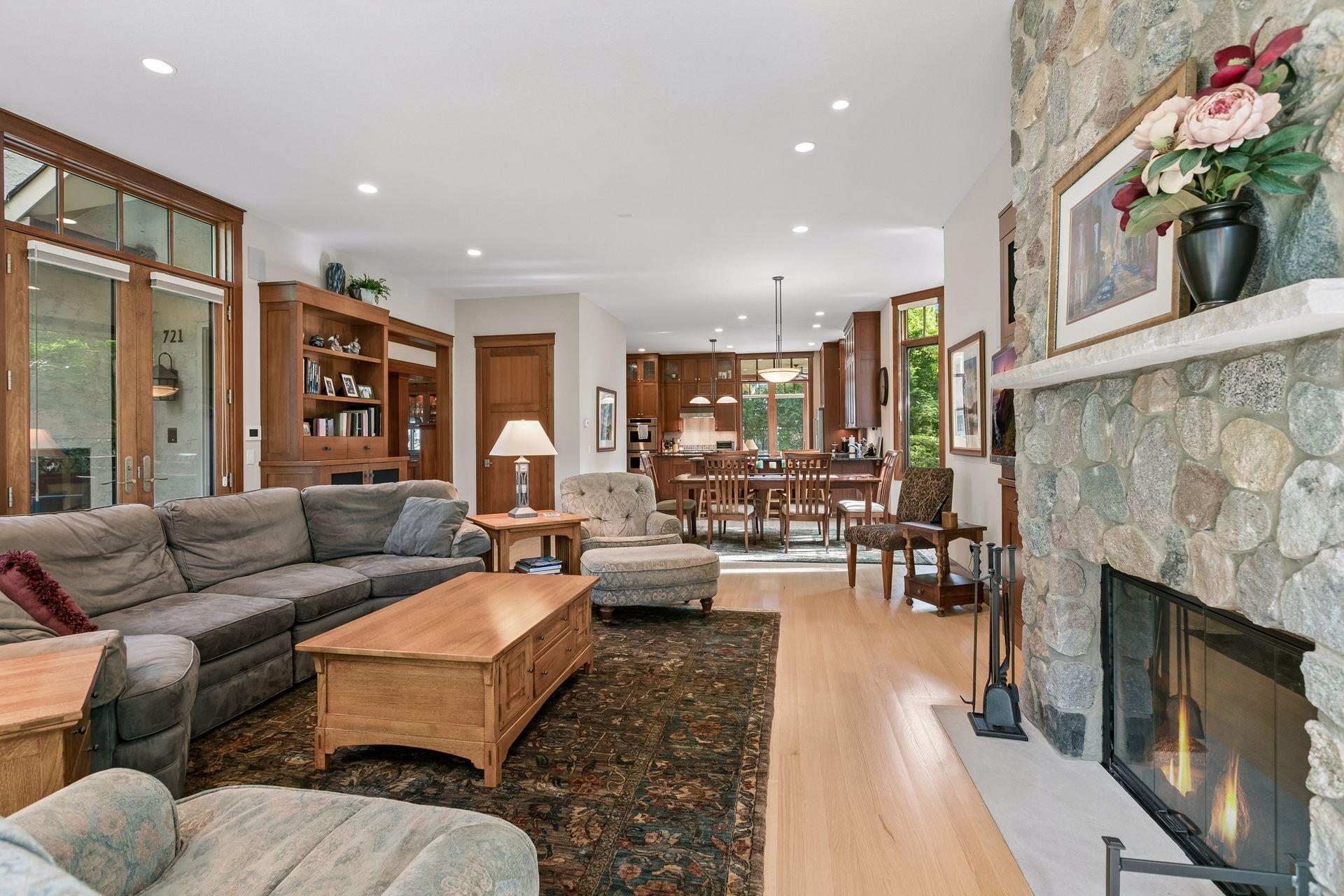 721 Rice Street East Wayzata, MN 55391 - Photo 8 of 50 Gallery Image 8