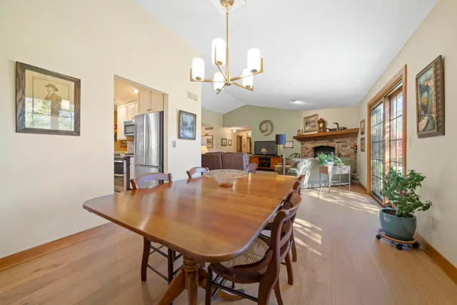 $395,000 | 6641 Thomas Parkway, Rockford, IL 61114