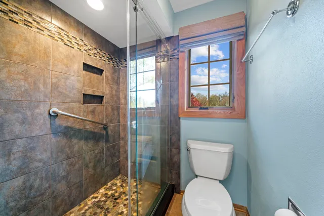 $395,000 | 6641 Thomas Parkway, Rockford, IL 61114