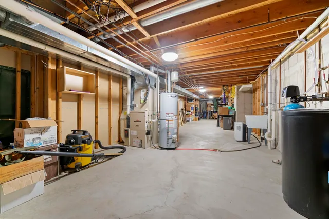 $395,000 | 6641 Thomas Parkway, Rockford, IL 61114