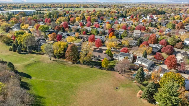 $395,000 | 6641 Thomas Parkway, Rockford, IL 61114